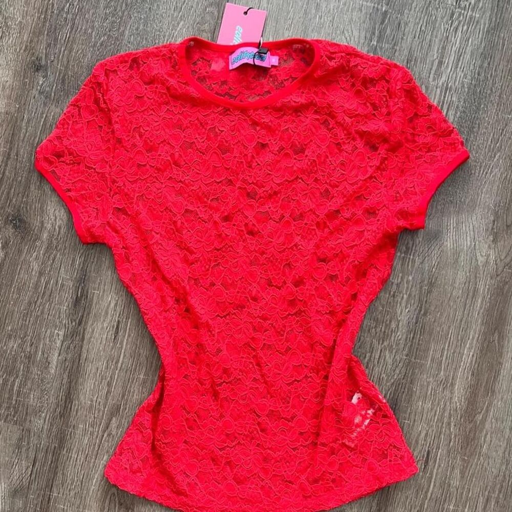 Edikted Women's Red T-shirt